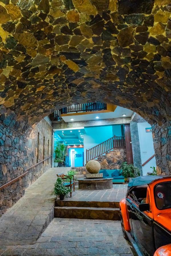 Rock Fort Beach Resort Unawatuna Dış mekan fotoğraf