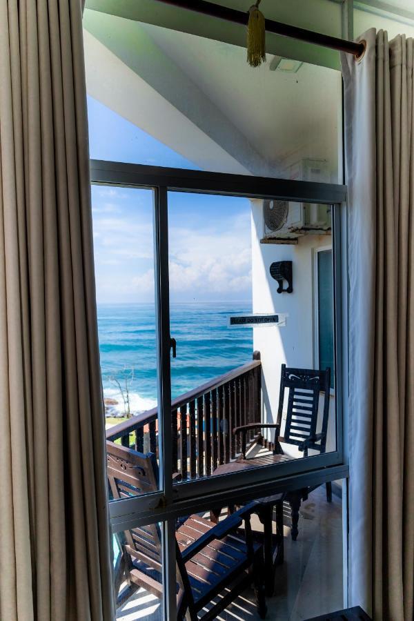 Rock Fort Beach Resort Unawatuna Dış mekan fotoğraf