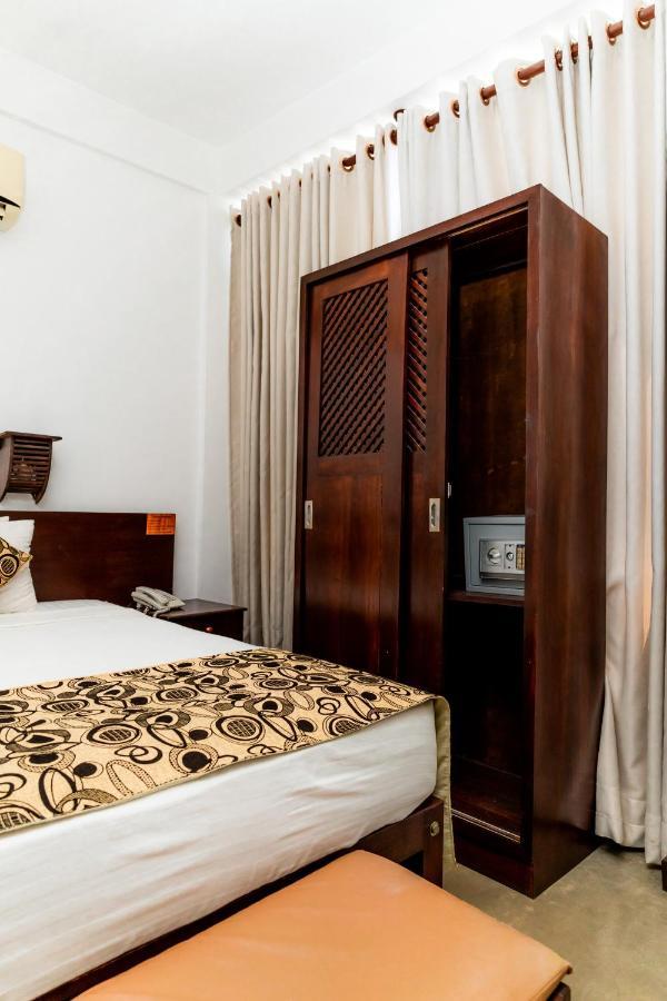 Rock Fort Beach Resort Unawatuna Dış mekan fotoğraf
